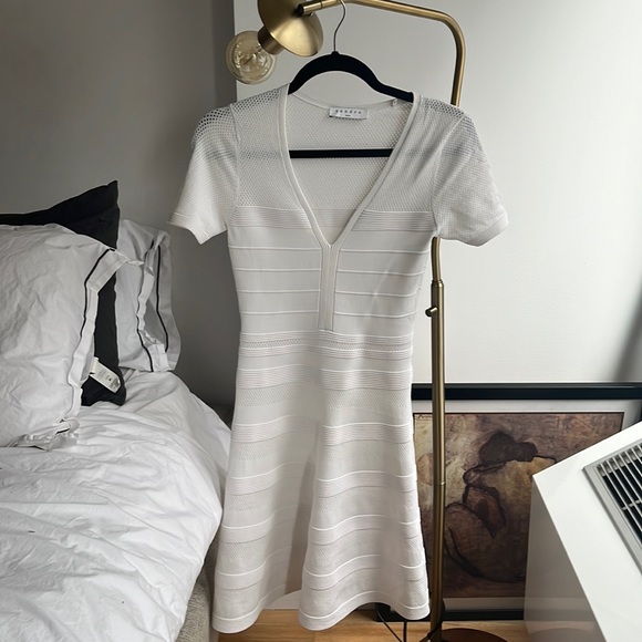Sandro Dresses & Skirts - Sandro short-sleeve, knitted white dress.